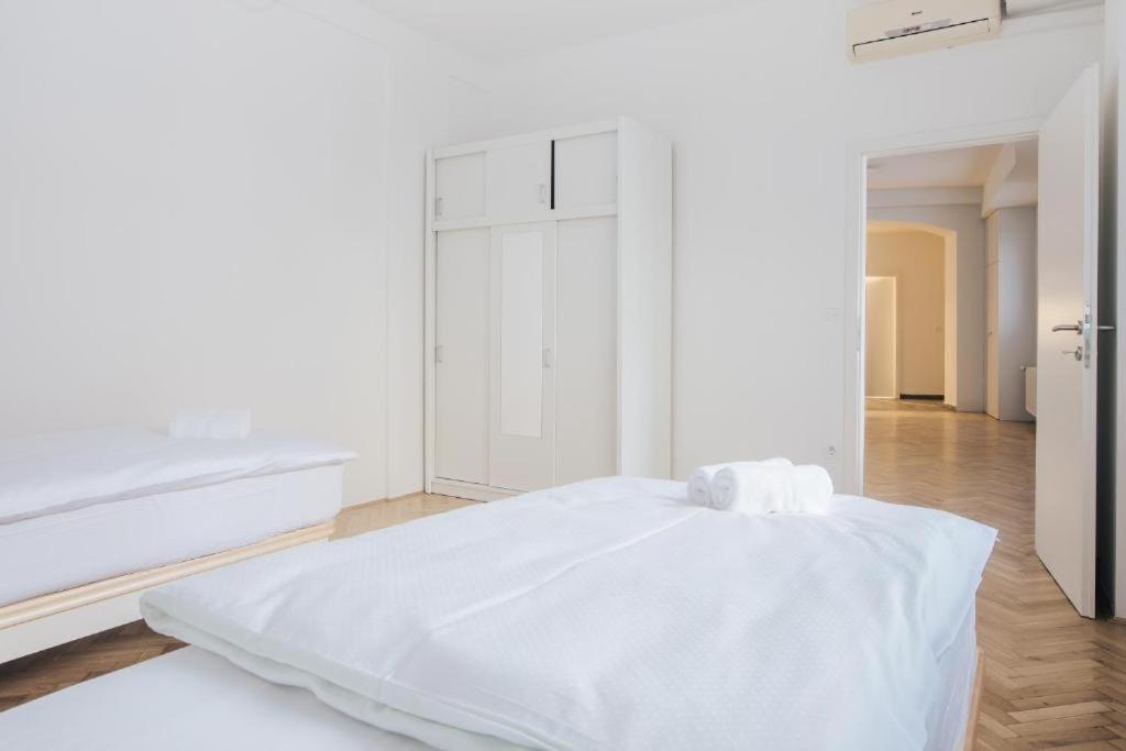 Apartment Center - Kersnikova Ljubljana Dış mekan fotoğraf