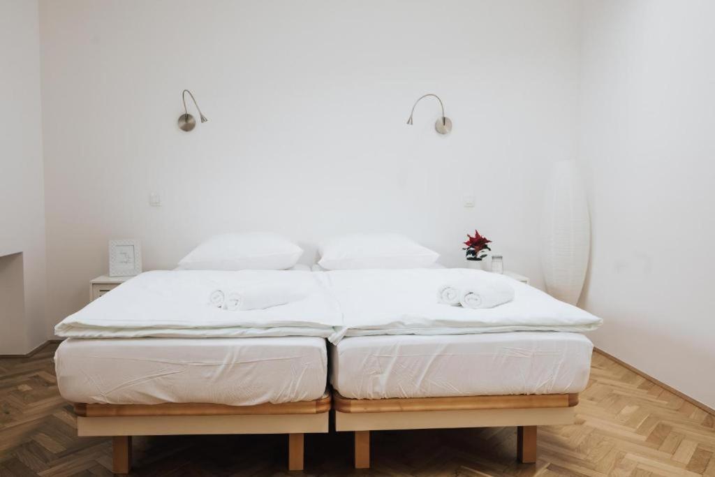 Apartment Center - Kersnikova Ljubljana Dış mekan fotoğraf